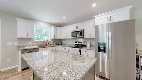 695 Hog Back Ridge Road Bethpage TN 37022