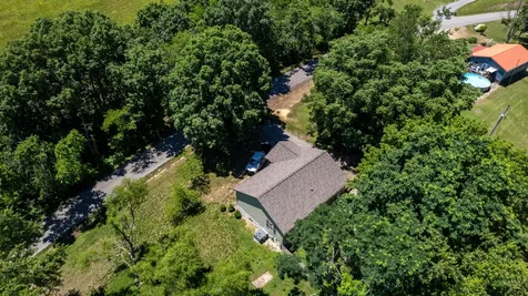 695 Hog Back Ridge Road Bethpage TN 37022