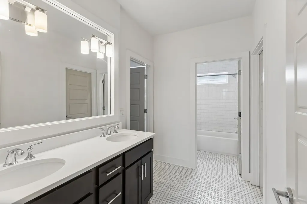 1809 Mcewen Avenue Nashville TN 37206
