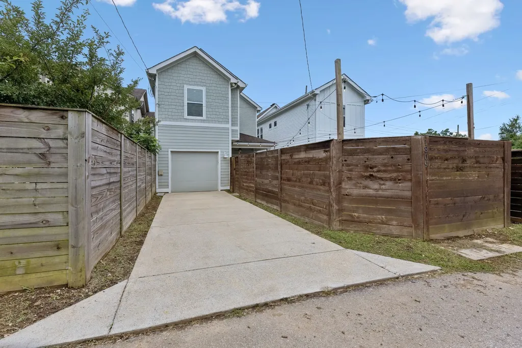 1809 Mcewen Avenue Nashville TN 37206