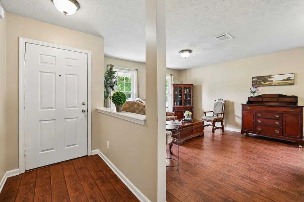 5715 Roxbury Drive Murfreesboro TN 37128