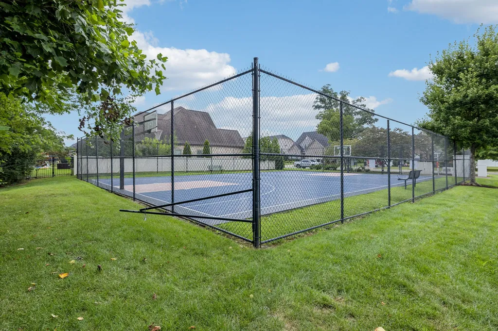 5715 Roxbury Drive Murfreesboro TN 37128