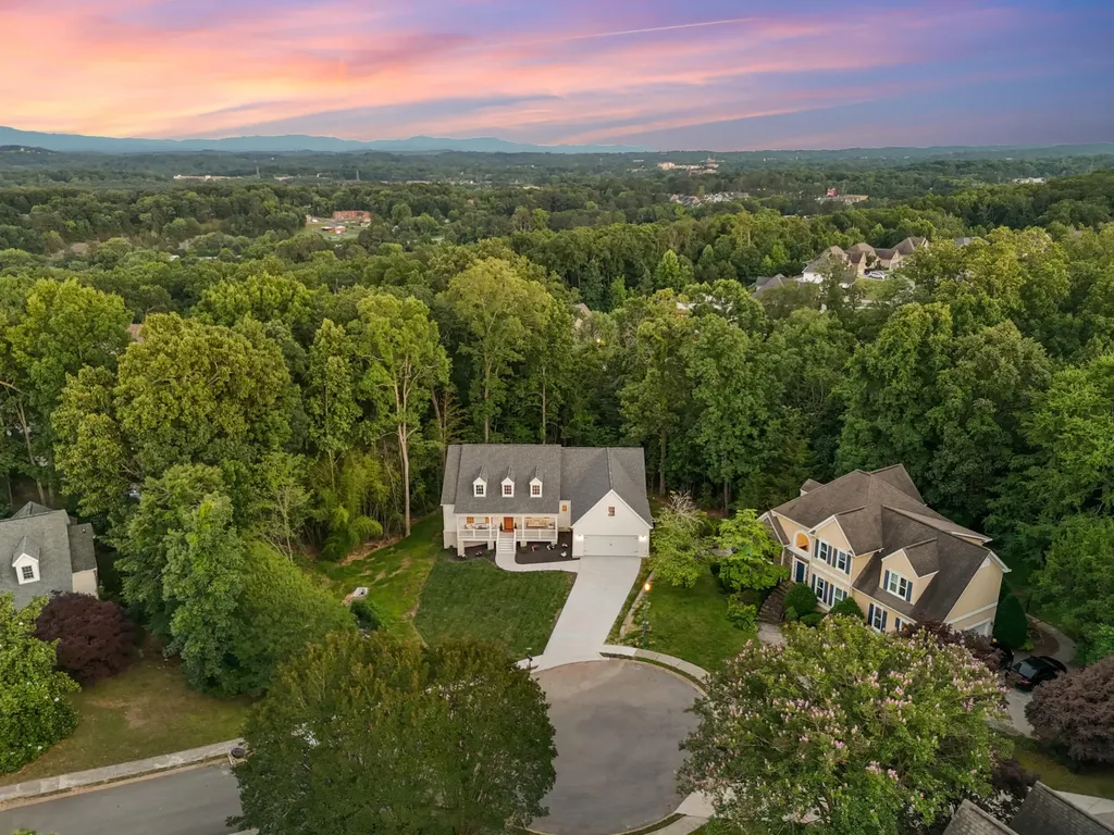 3447 Oxford Place Cleveland TN 37312