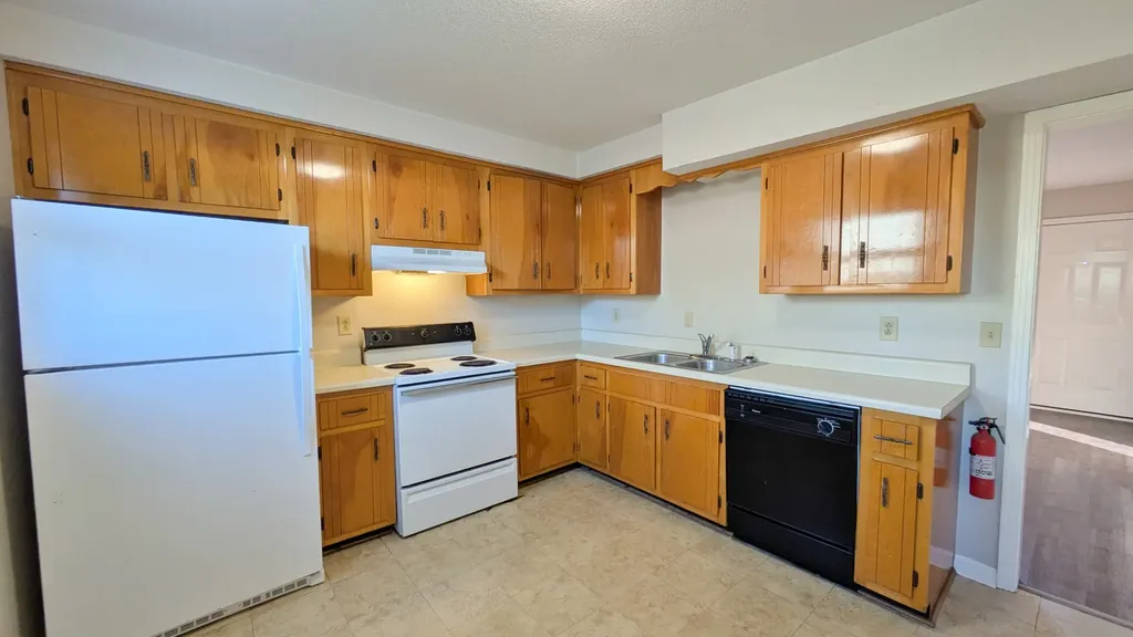 1531 E Knollwood Circle Clarksville TN 37043