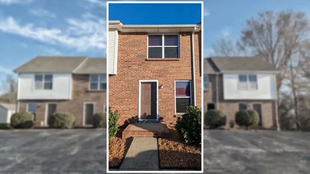 1531 E Knollwood Circle Clarksville TN 37043