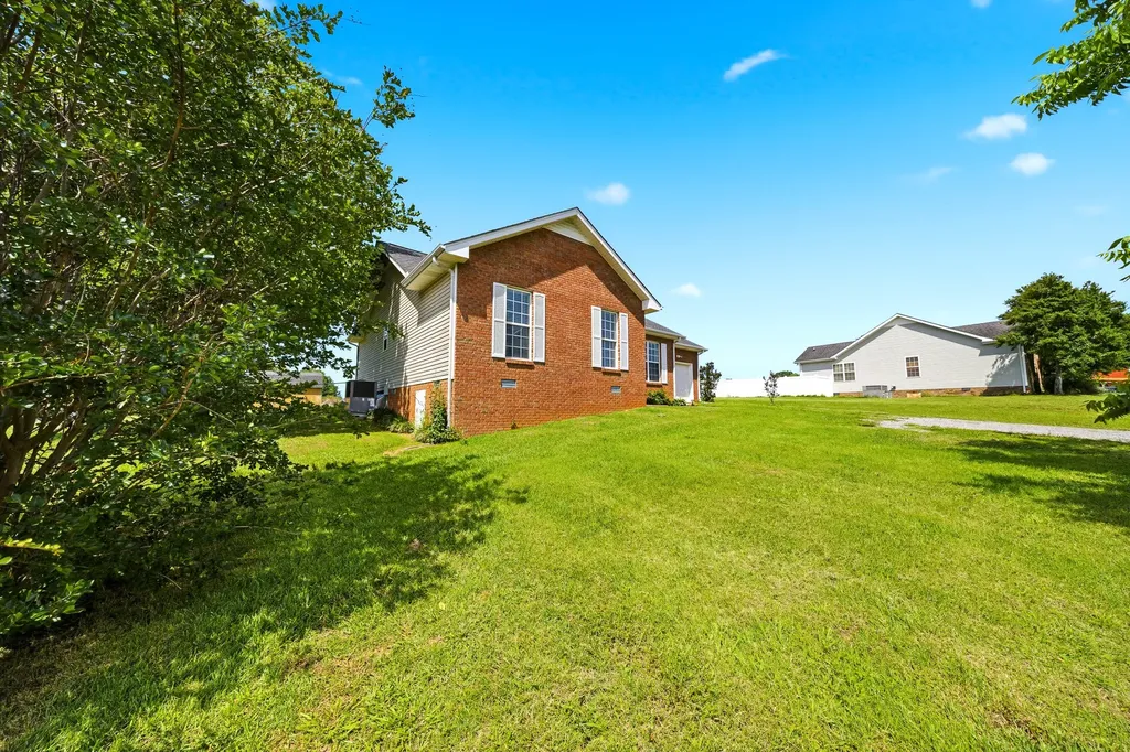 1087 Heatherwood Road Pleasant View TN 37146