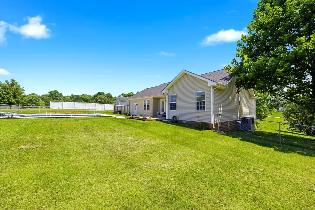 1087 Heatherwood Road Pleasant View TN 37146