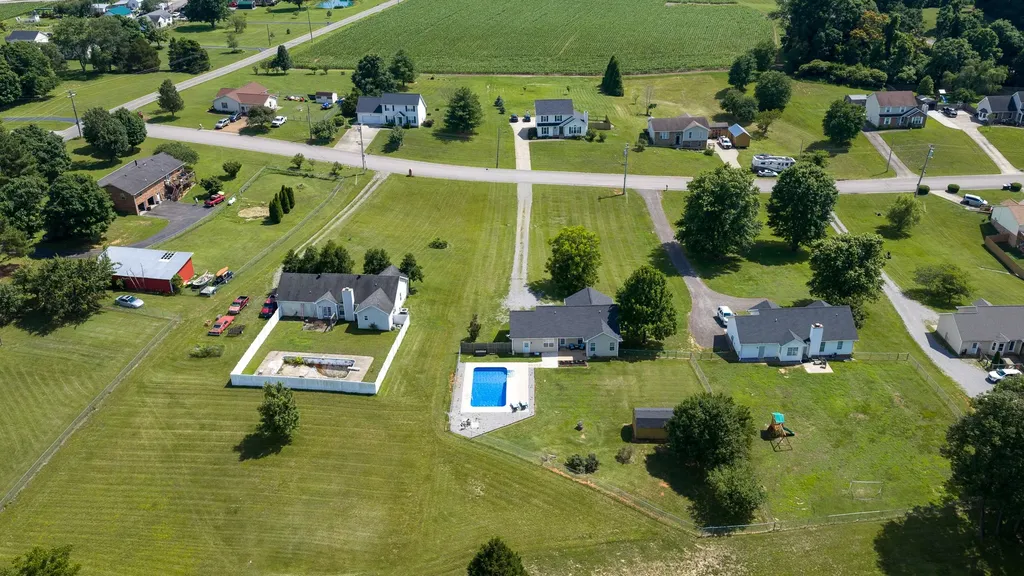 1087 Heatherwood Road Pleasant View TN 37146