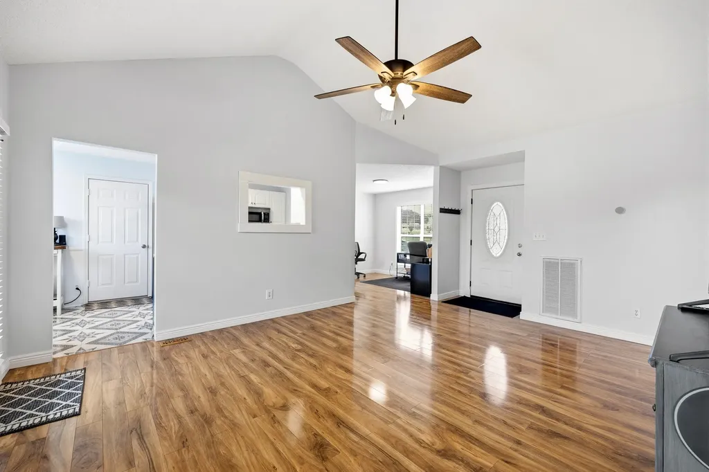 1087 Heatherwood Road Pleasant View TN 37146