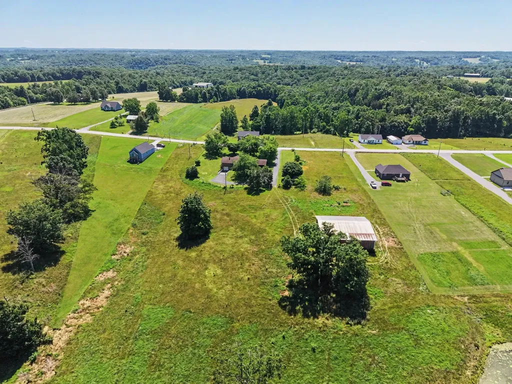 5223 Galen Road Lafayette TN 37083
