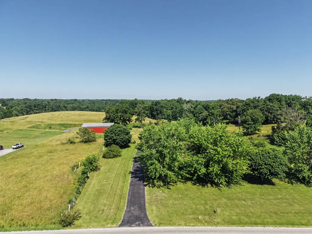 5223 Galen Road Lafayette TN 37083