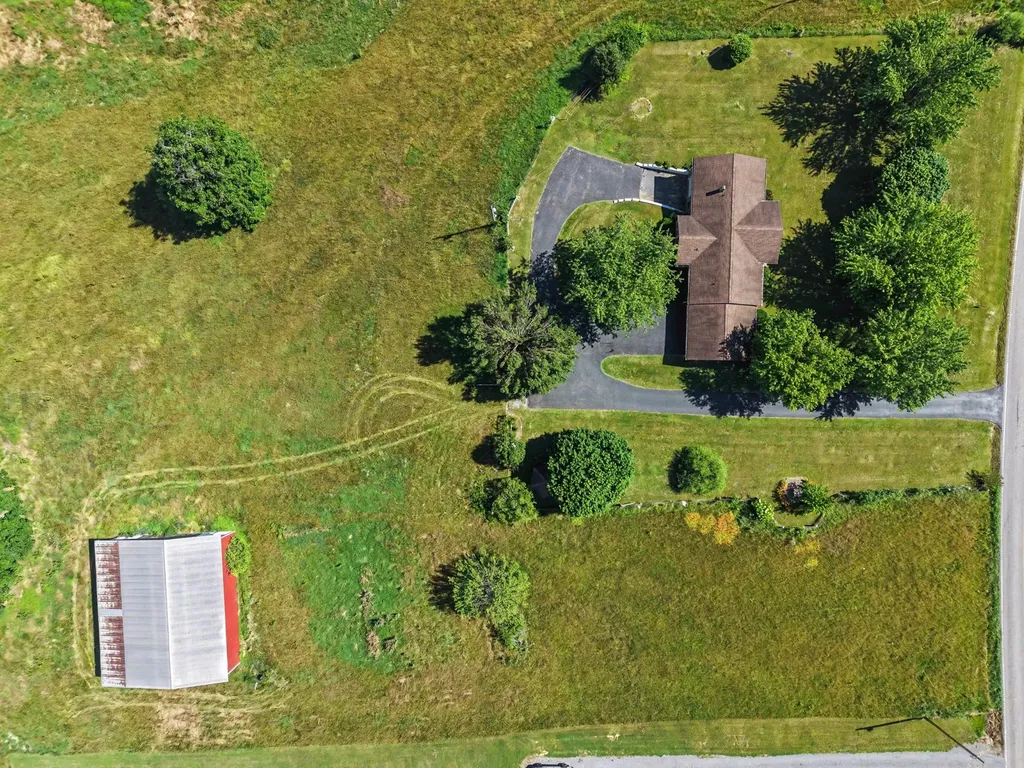 5223 Galen Road Lafayette TN 37083