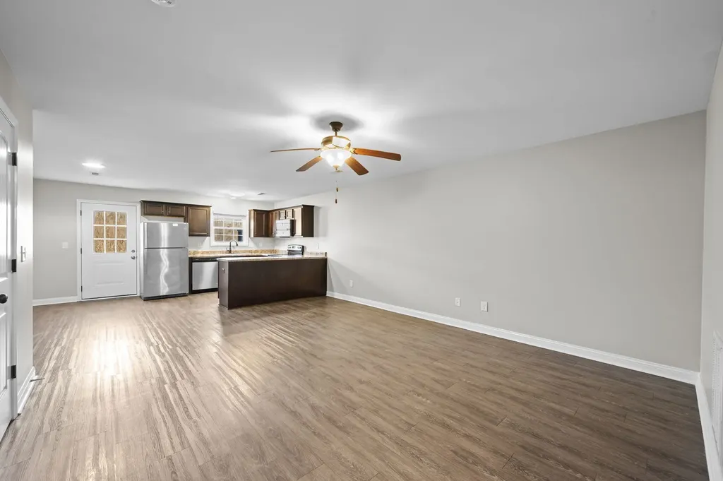 1736 Manning Drive Clarksville TN 37042