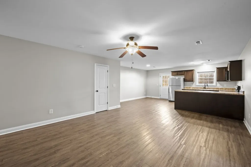 1736 Manning Drive Clarksville TN 37042