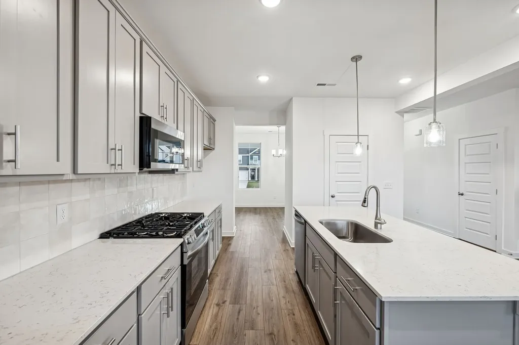 2416 Netterfield Drive White House TN 37188
