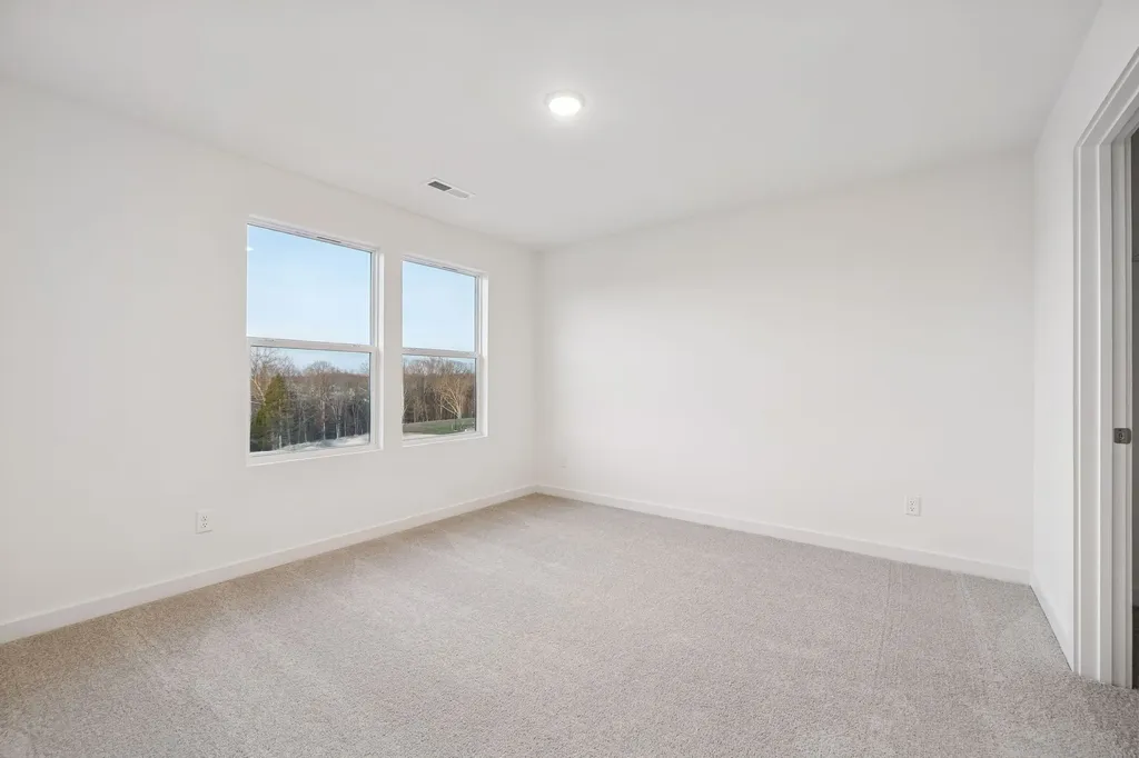 2416 Netterfield Drive White House TN 37188