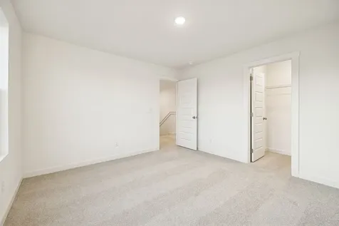 2416 Netterfield Drive White House TN 37188