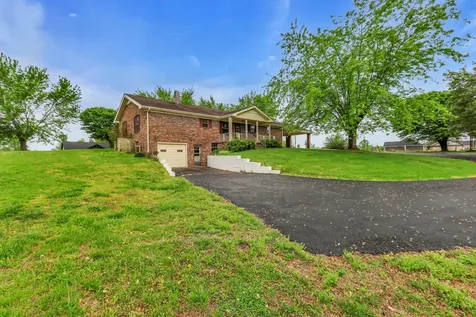 5245 Galen Road Lafayette TN 37083