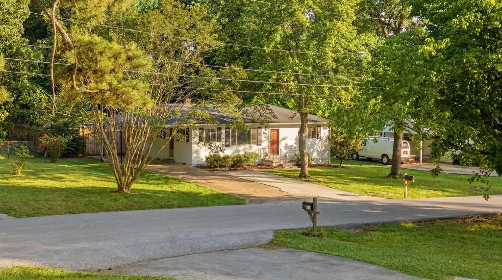 8319 Oak Drive Chattanooga TN 37421