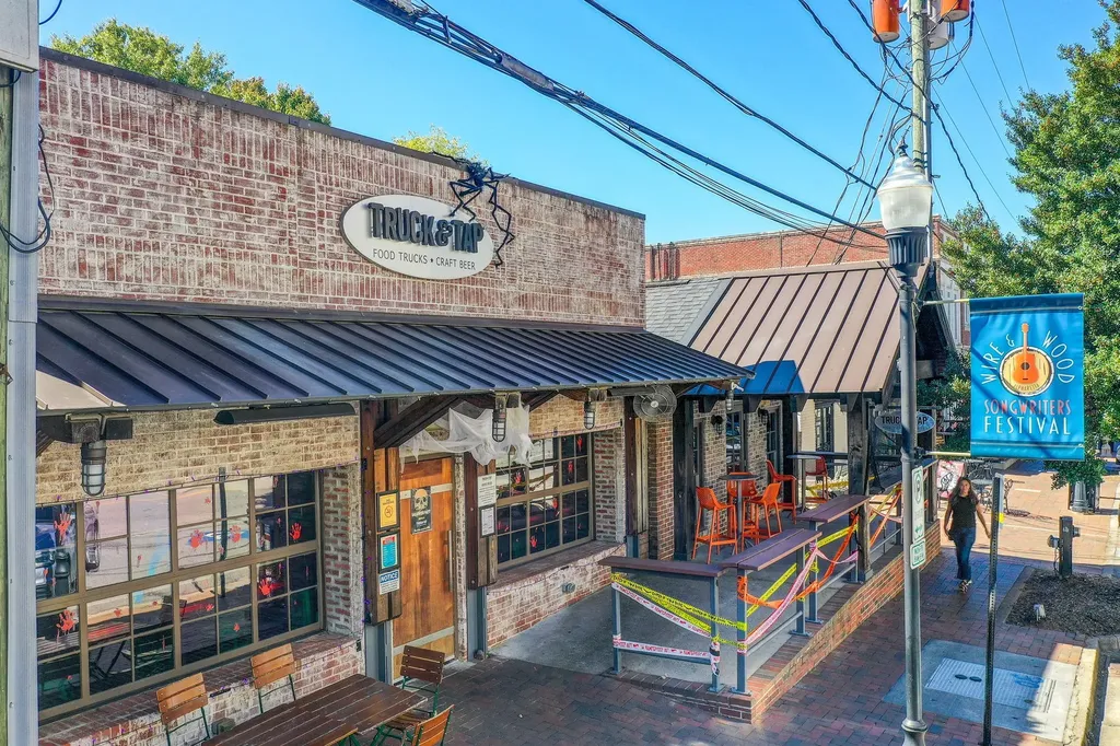 2627 Vintage Drive Alpharetta GA 30009