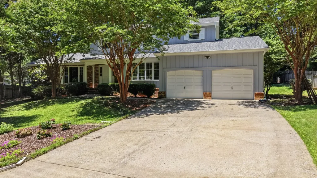 1102 Montvale Circle Signal Mountain TN 37377