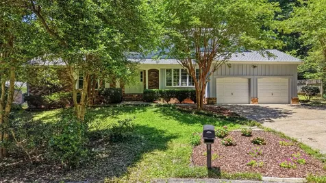 1102 Montvale Circle Signal Mountain TN 37377