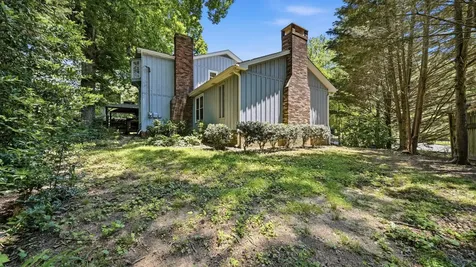 1102 Montvale Circle Signal Mountain TN 37377
