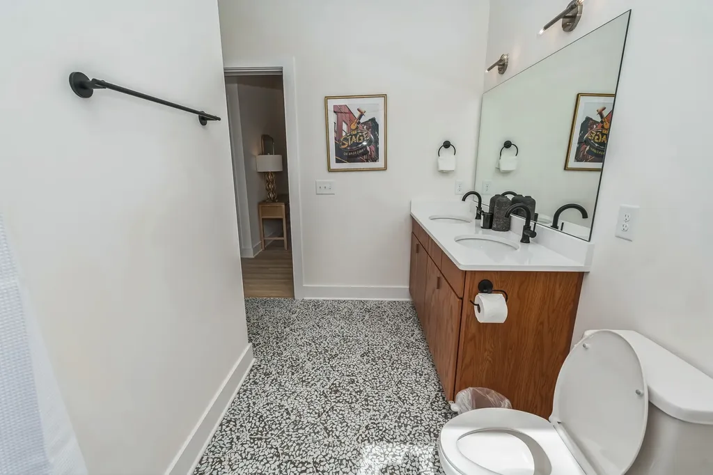 1310 Lischey Avenue Nashville TN 37207