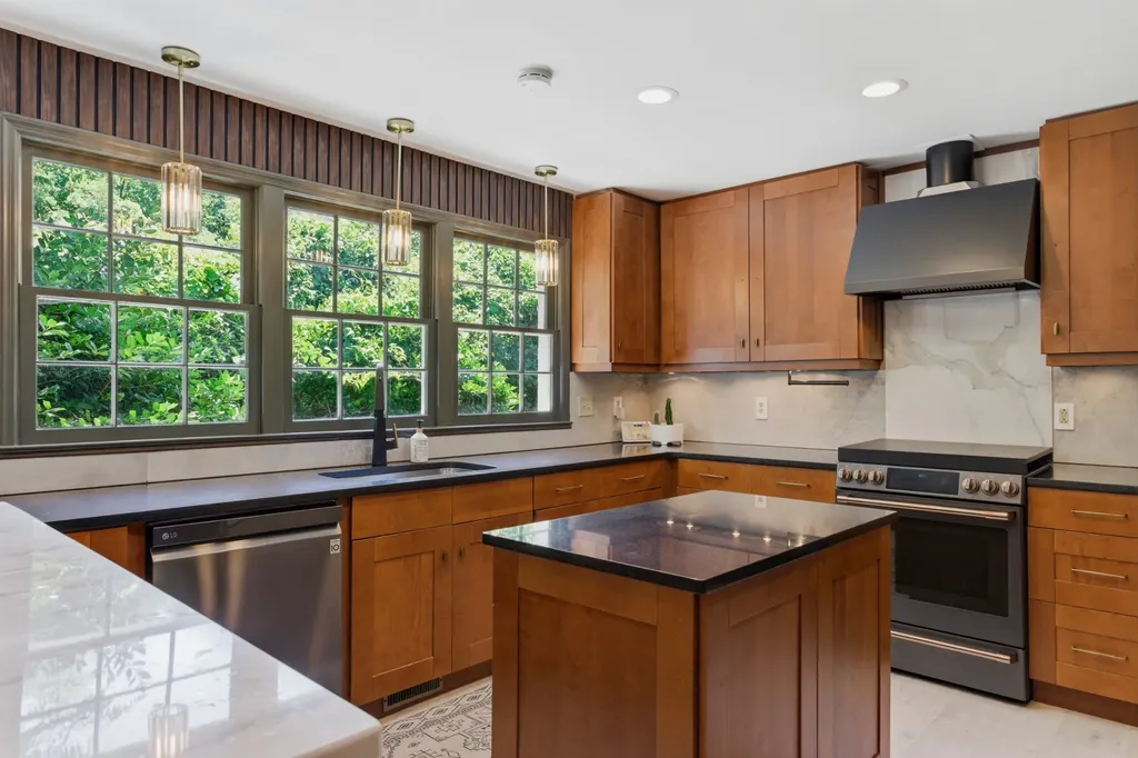 2419 Valley Brook Road Nashville TN 37215