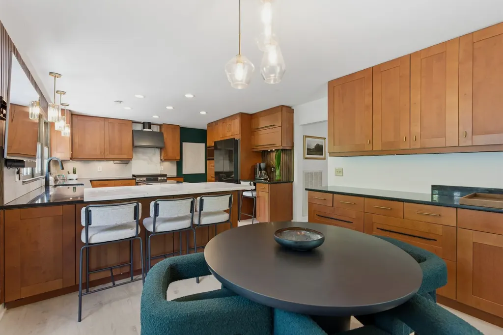 2419 Valley Brook Road Nashville TN 37215