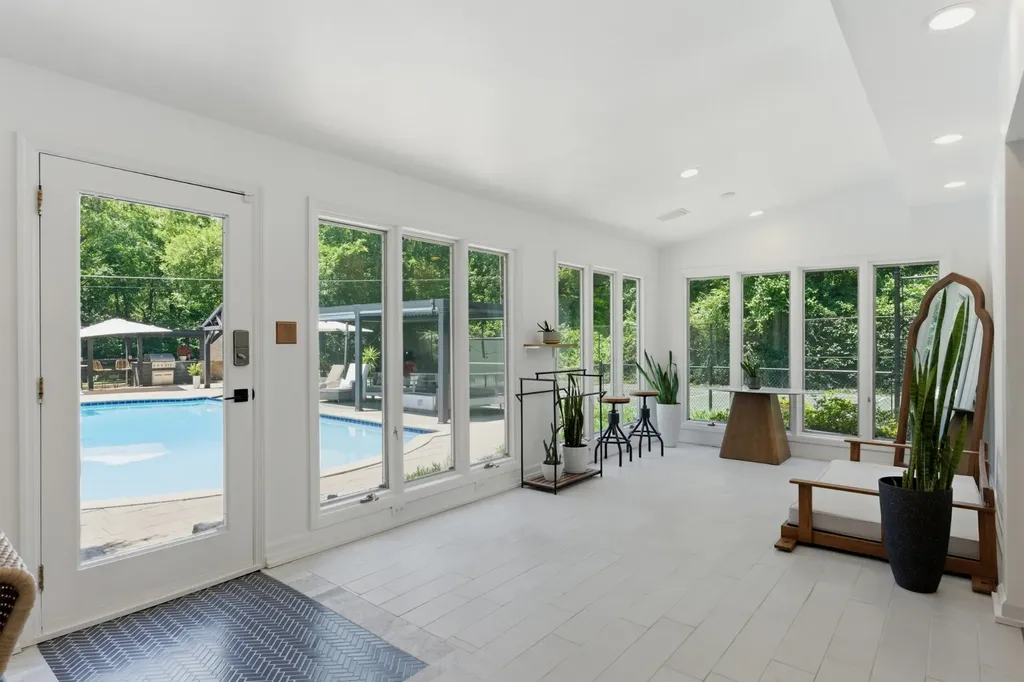 2419 Valley Brook Road Nashville TN 37215