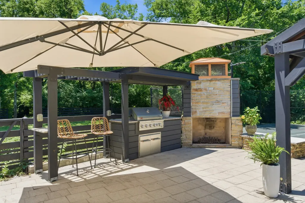 2419 Valley Brook Road Nashville TN 37215