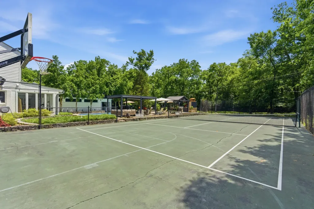 2419 Valley Brook Road Nashville TN 37215