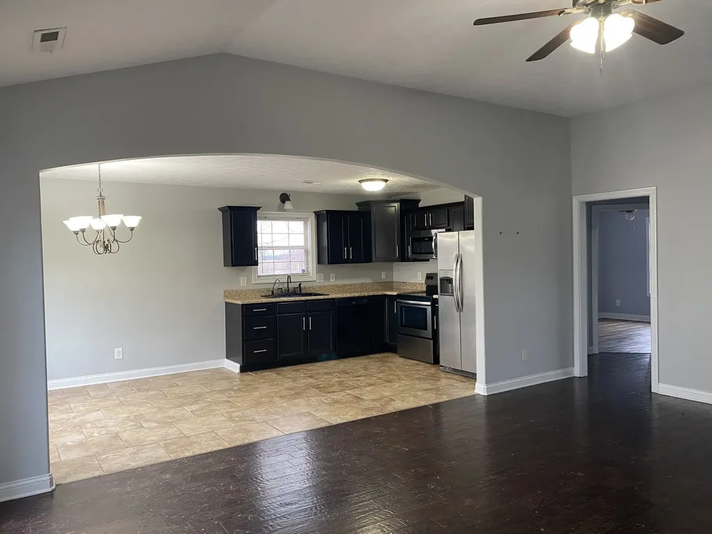 2481 Andersonville Drive Clarksville TN 37042