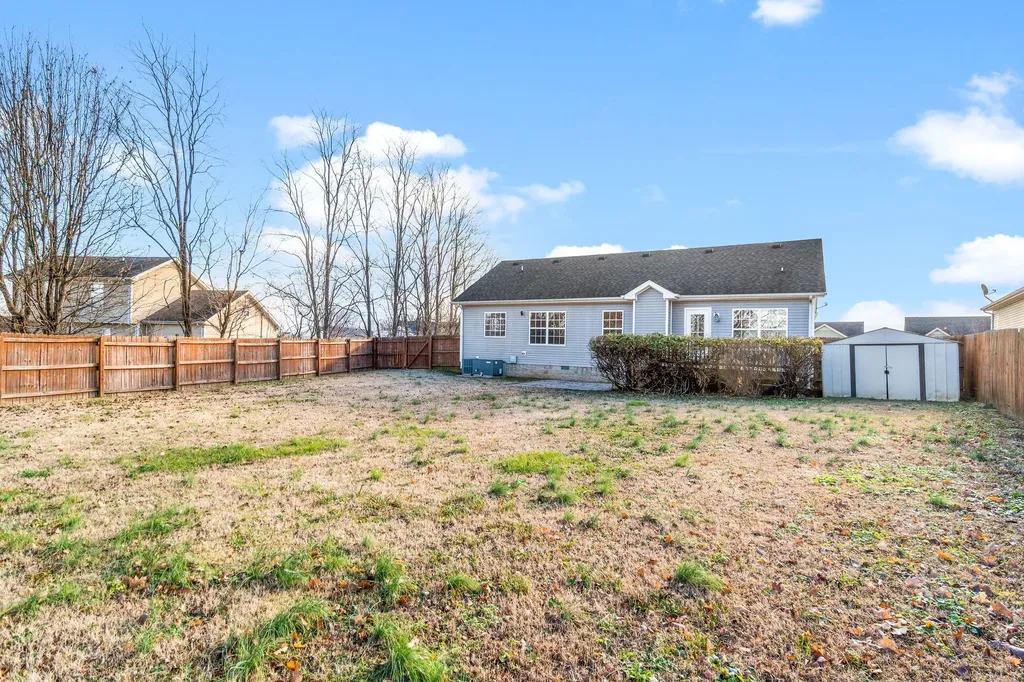 1390 Whitt Lane Clarksville TN 37042