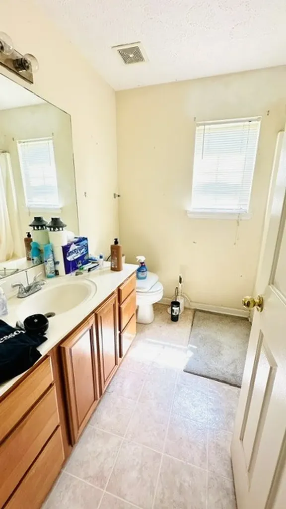 1799 Rory Cove La Vergne TN 37086
