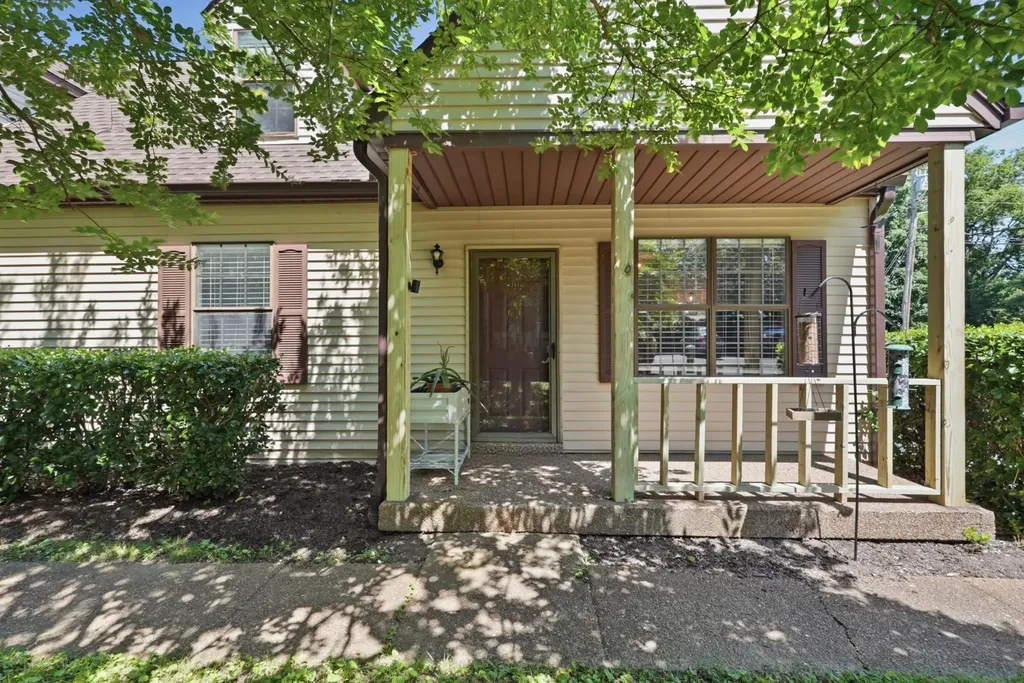 3201 E Lake Drive Nashville TN 37214