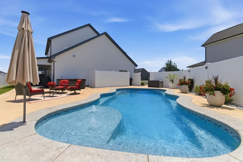 2332 Sachi Court Murfreesboro TN 37128