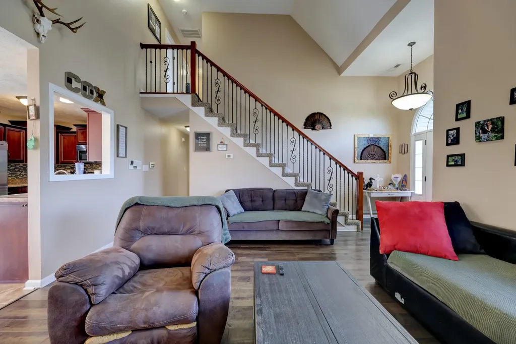 3747 Fox Hole Drive Clarksville TN 37040