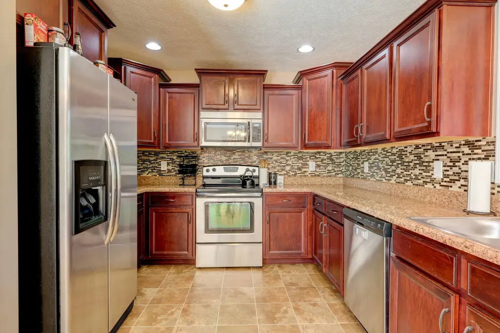 3747 Fox Hole Drive Clarksville TN 37040