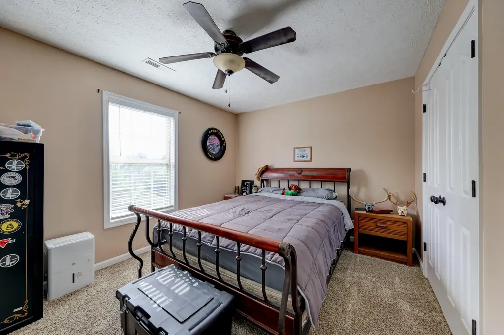 3747 Fox Hole Drive Clarksville TN 37040