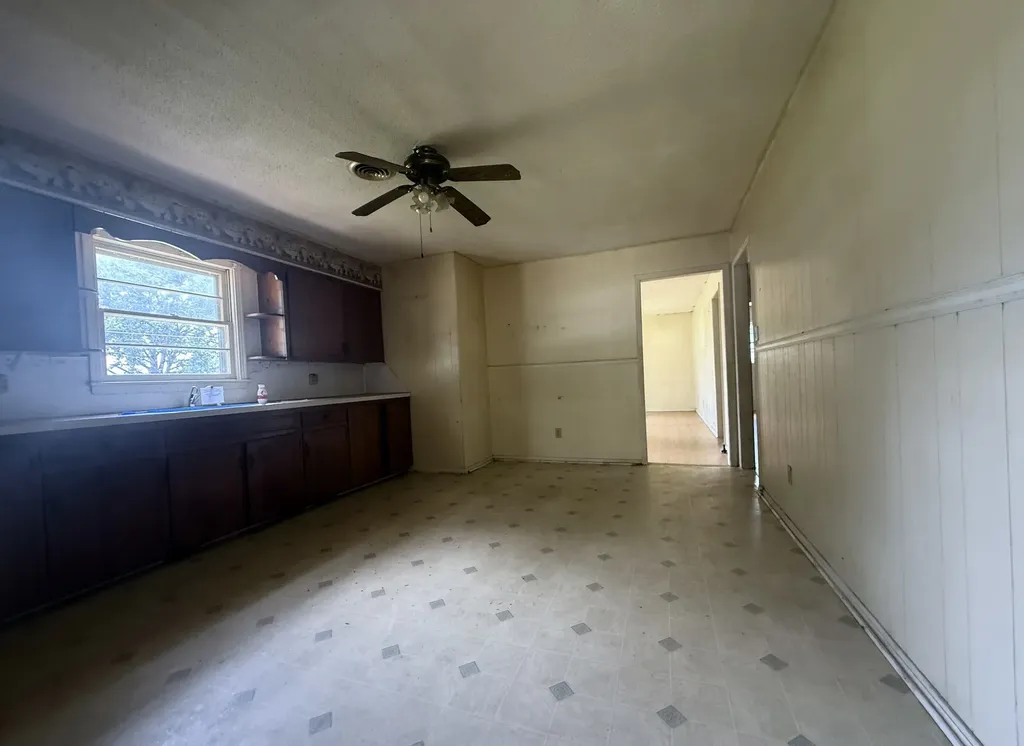 318 Tipton Street Lawrenceburg TN 38464