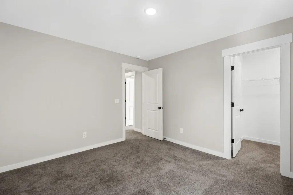 2655 Netterfield Drive White House TN 37188