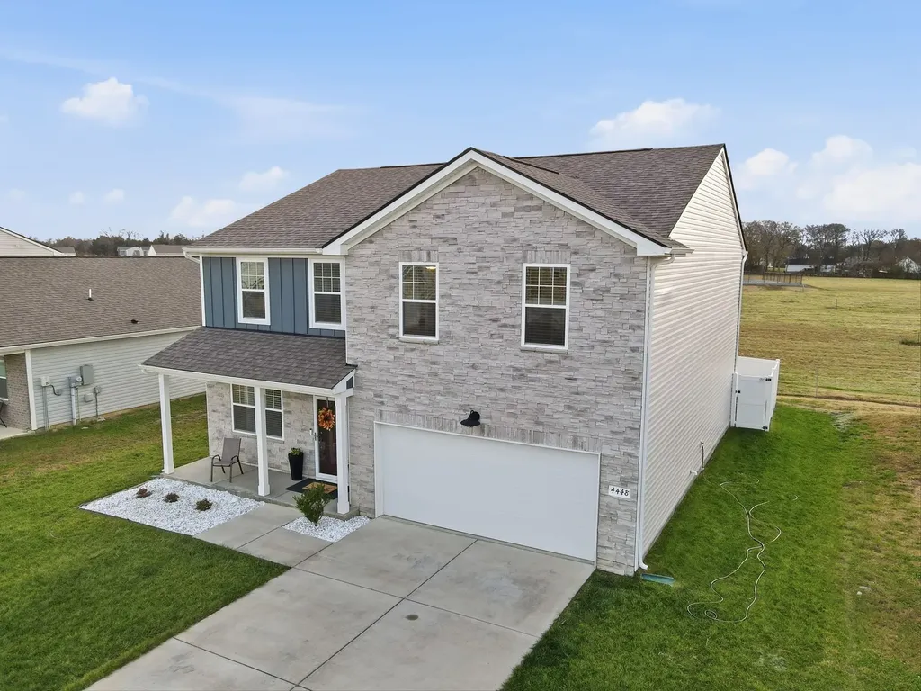 4448 Jack Faulk Street Murfreesboro TN 37127