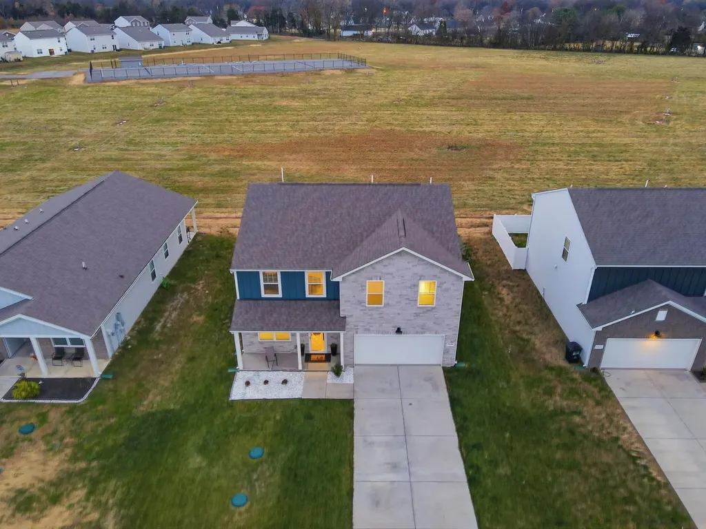 4448 Jack Faulk Street Murfreesboro TN 37127