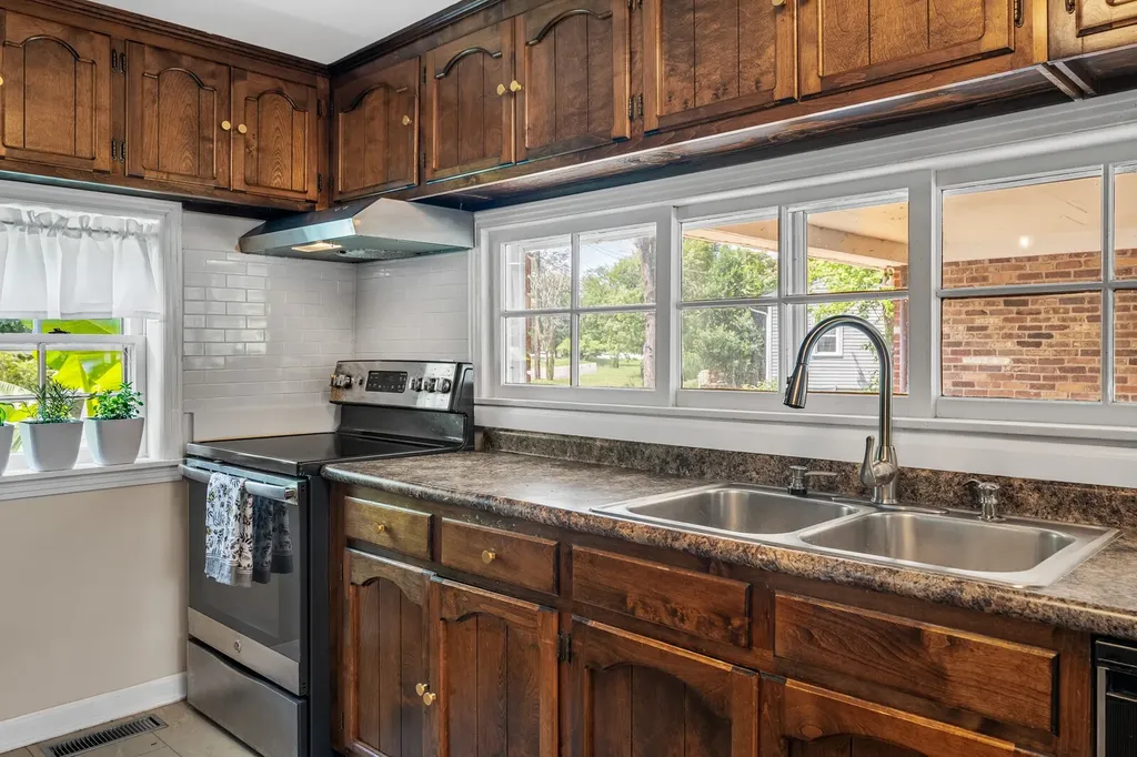 116 Pitts Avenue Old Hickory TN 37138
