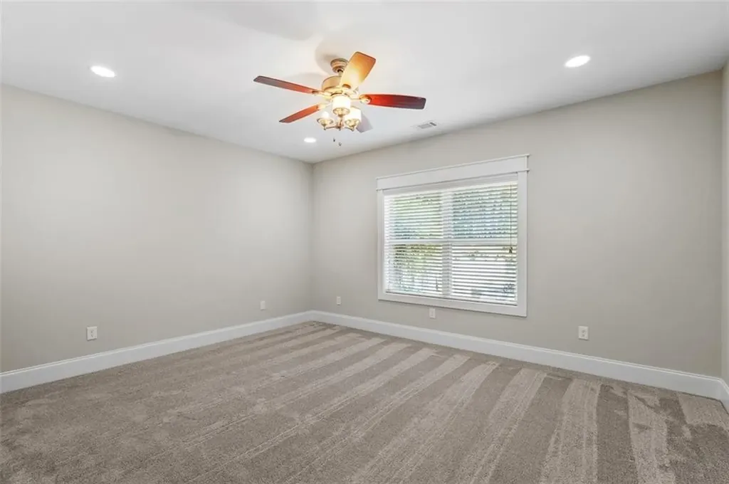 2736 Pangborn Road Decatur GA 30033
