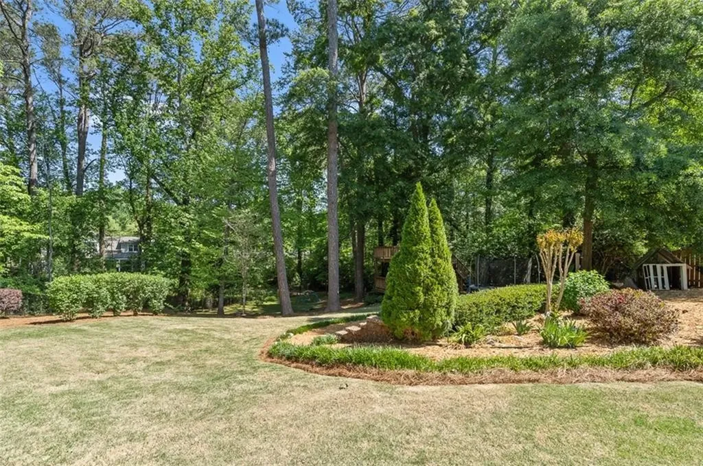 2736 Pangborn Road Decatur GA 30033