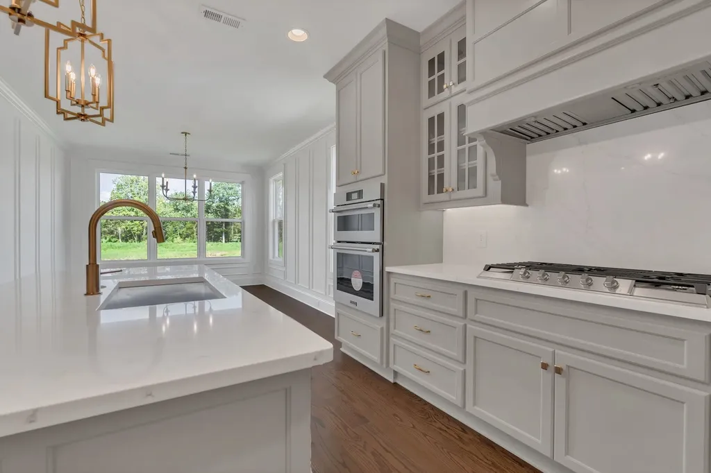 7106 Denton Drive Christiana TN 37037