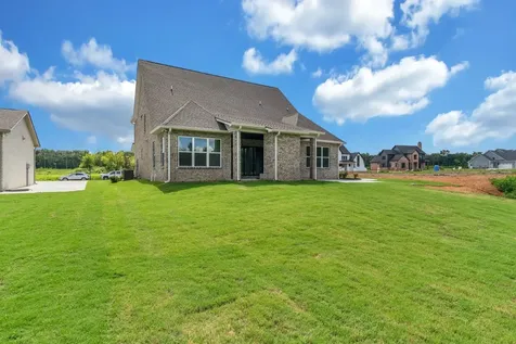7106 Denton Drive Christiana TN 37037